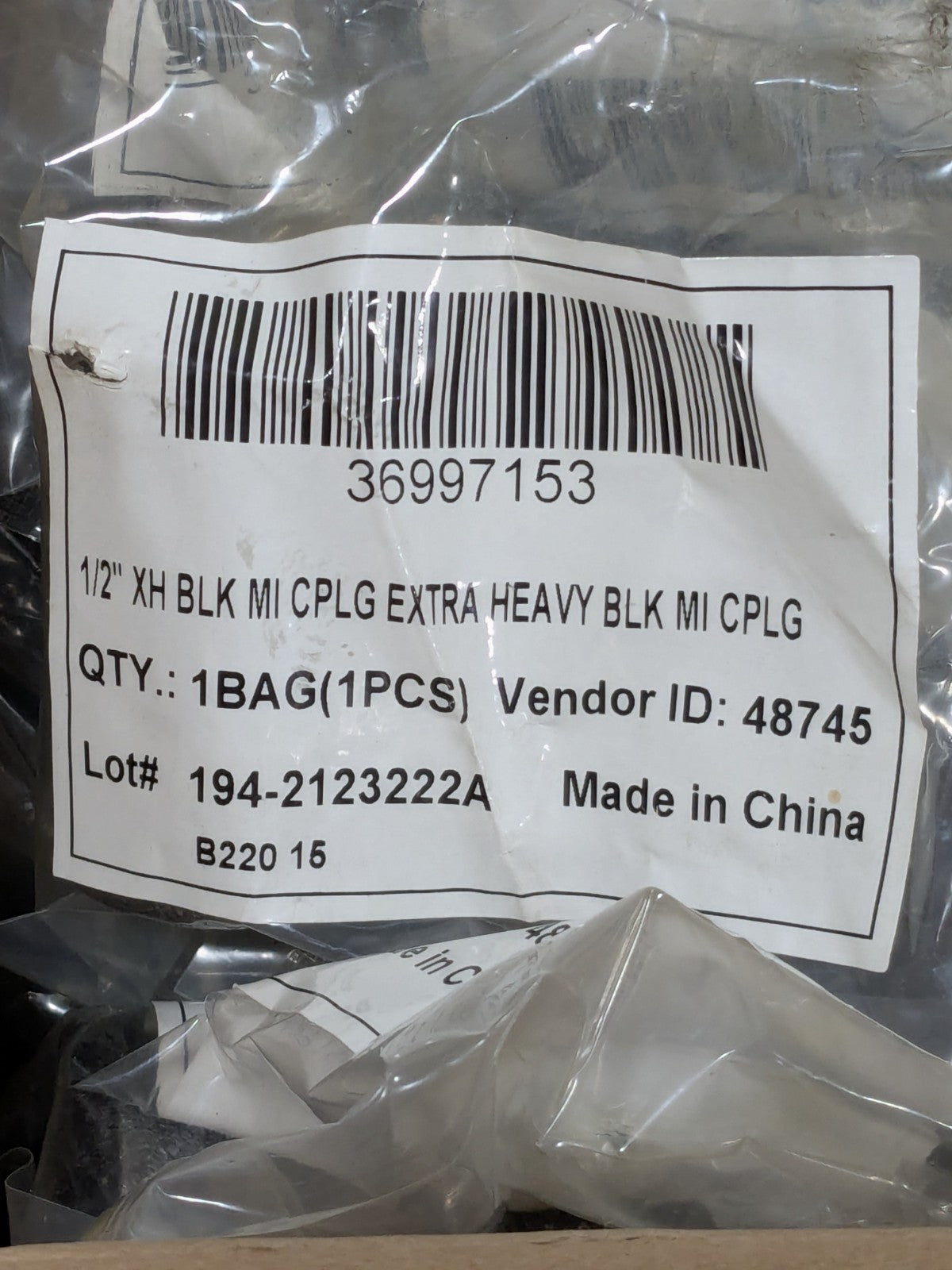 Black Coupling: 1/2", Threaded Box of 25 36997153