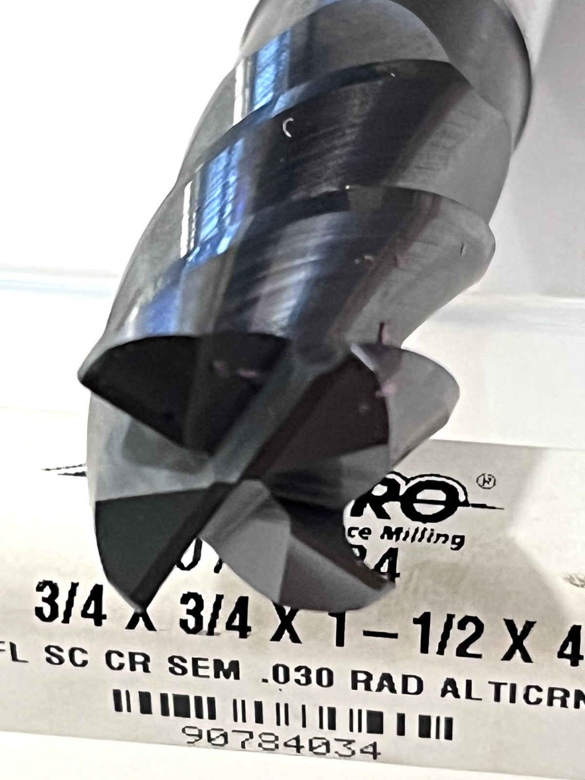 Accupro Corner Radius End Mill: 3/4" Dia, 1-1/2" LOC 0.0300" Radius 4 Fl Carbide