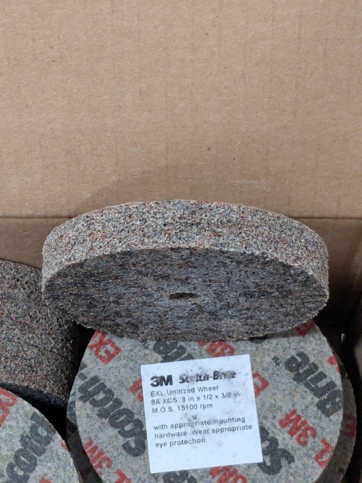 3M Deburring Wheel: 3" Dia, 1/2" Width, 3/8" Hole Box of 20 61500