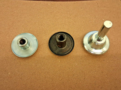 3M Deburring Wheel Mandrels 1/4 Shank Dia 3/8 Wheel Hole 7000028456