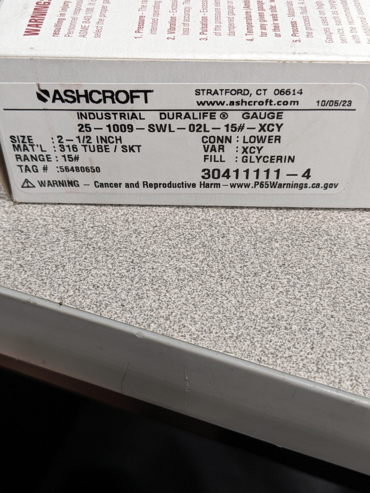 ASHCROFT Pressure Gauge: 2-1/2" Dial, 0 to 15 psi, 1/4" Thread, NPT 94473