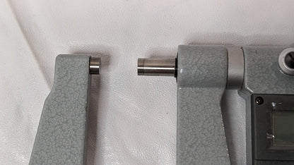 SPI Digital Deep Throat Micrometer  0-1" Range X 6" Throat Depth 17-777-4