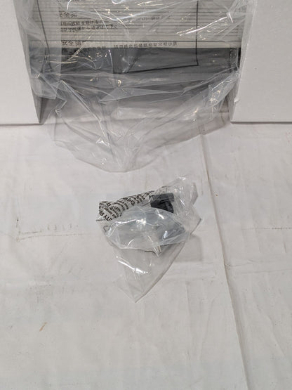 Sylvania LEDVANCE Wall Pack 30W 4000K Bronze WALPAK2N/030UNV740/NC/BZ