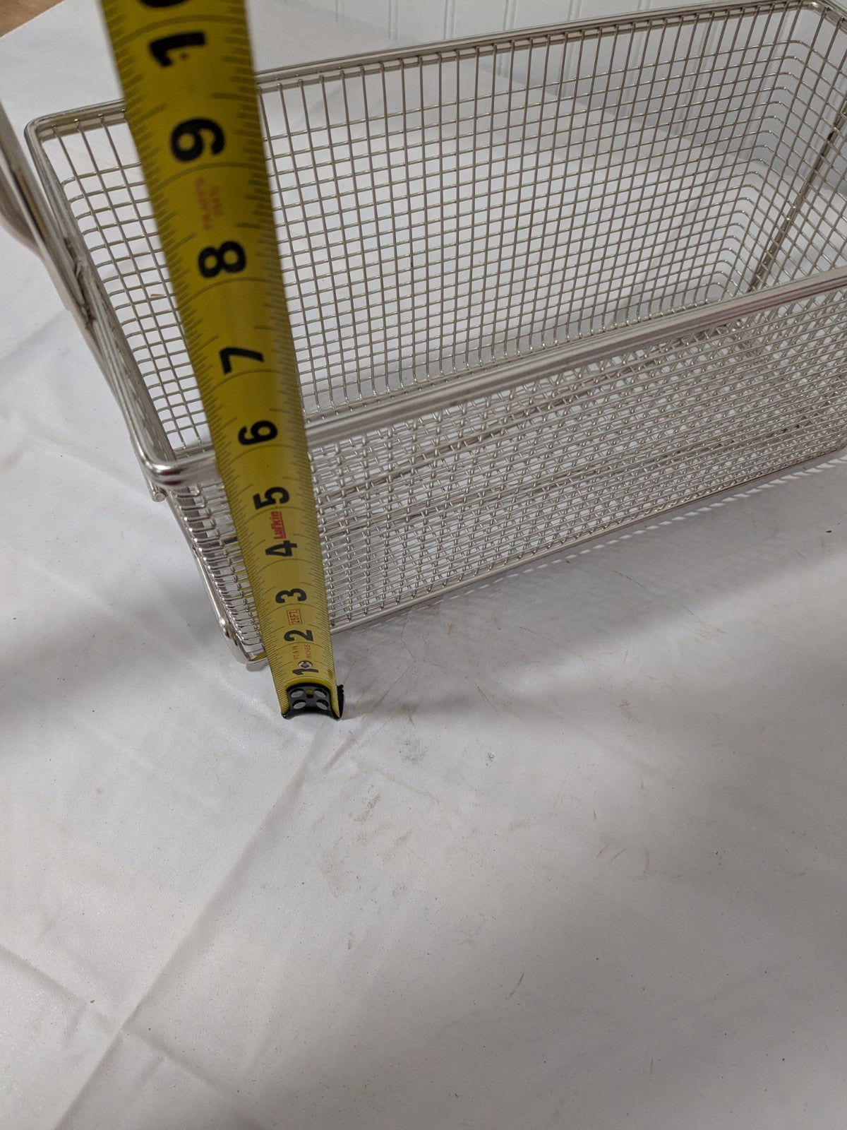 FRANKLIN FRY BASKET W/FRONT HOOK 13 1/4 IN X 6 1/2 IN X 5 7/8 IN 63121