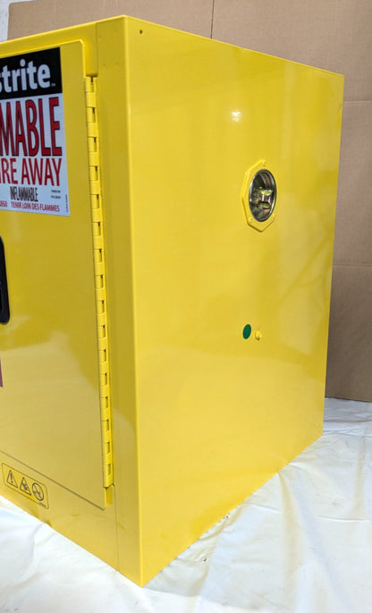 JUSTRITE Bench Top Cabinet 22x17x17 NFPA Code 30 / OSHA  890400 *Scratch &amp; D