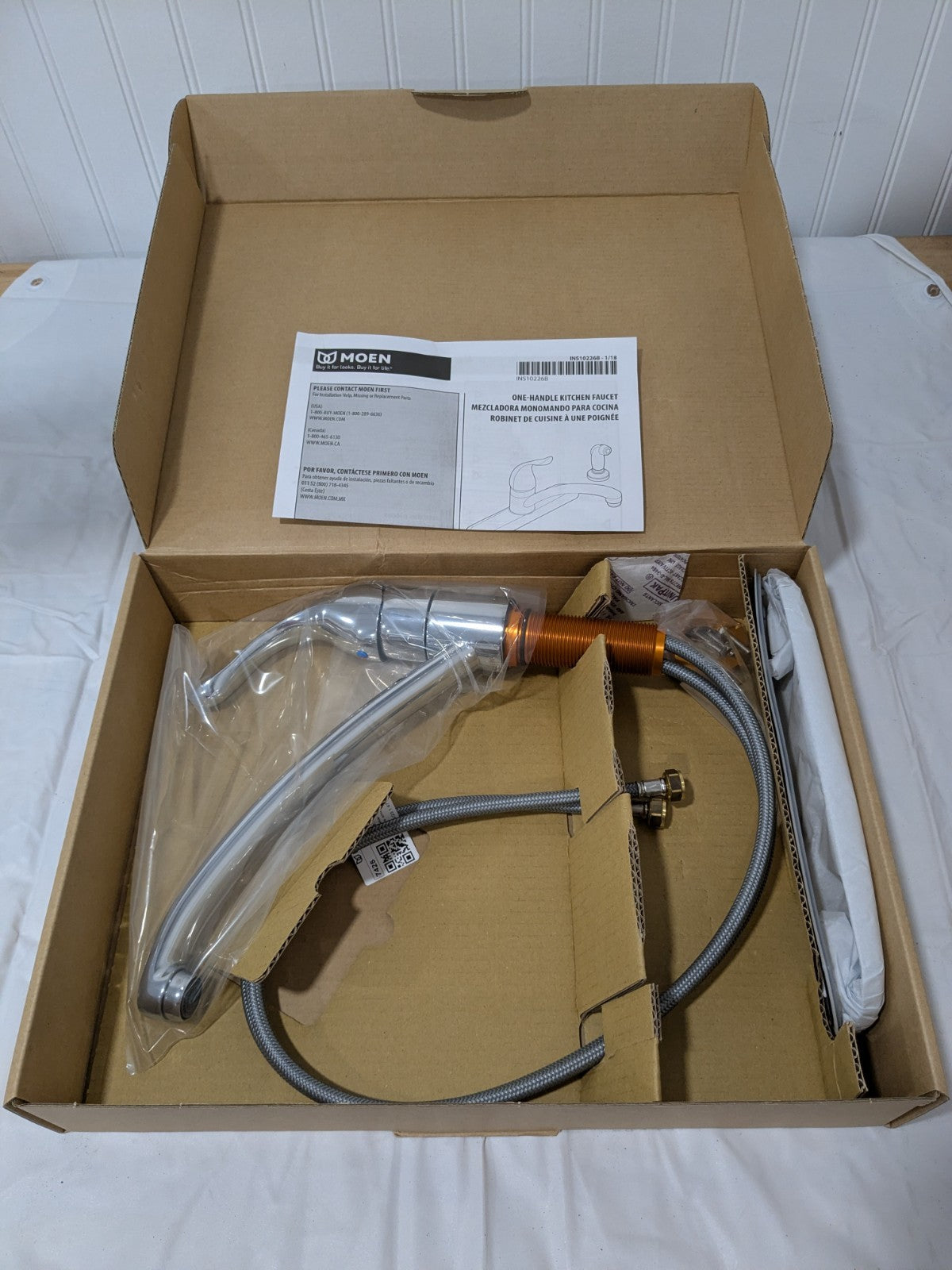 Moen Deck Plate Mount, Kitchen Faucet without Spray 7425
