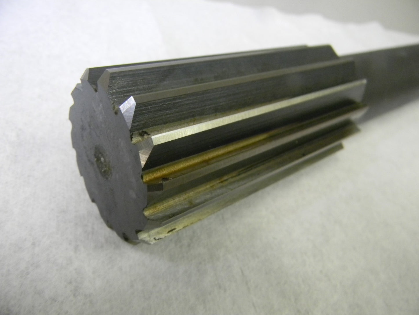 Interstate HSS Machine Reamer 2 Dia RH St Flute 4 Fl Lgth 14 OAL  02311488