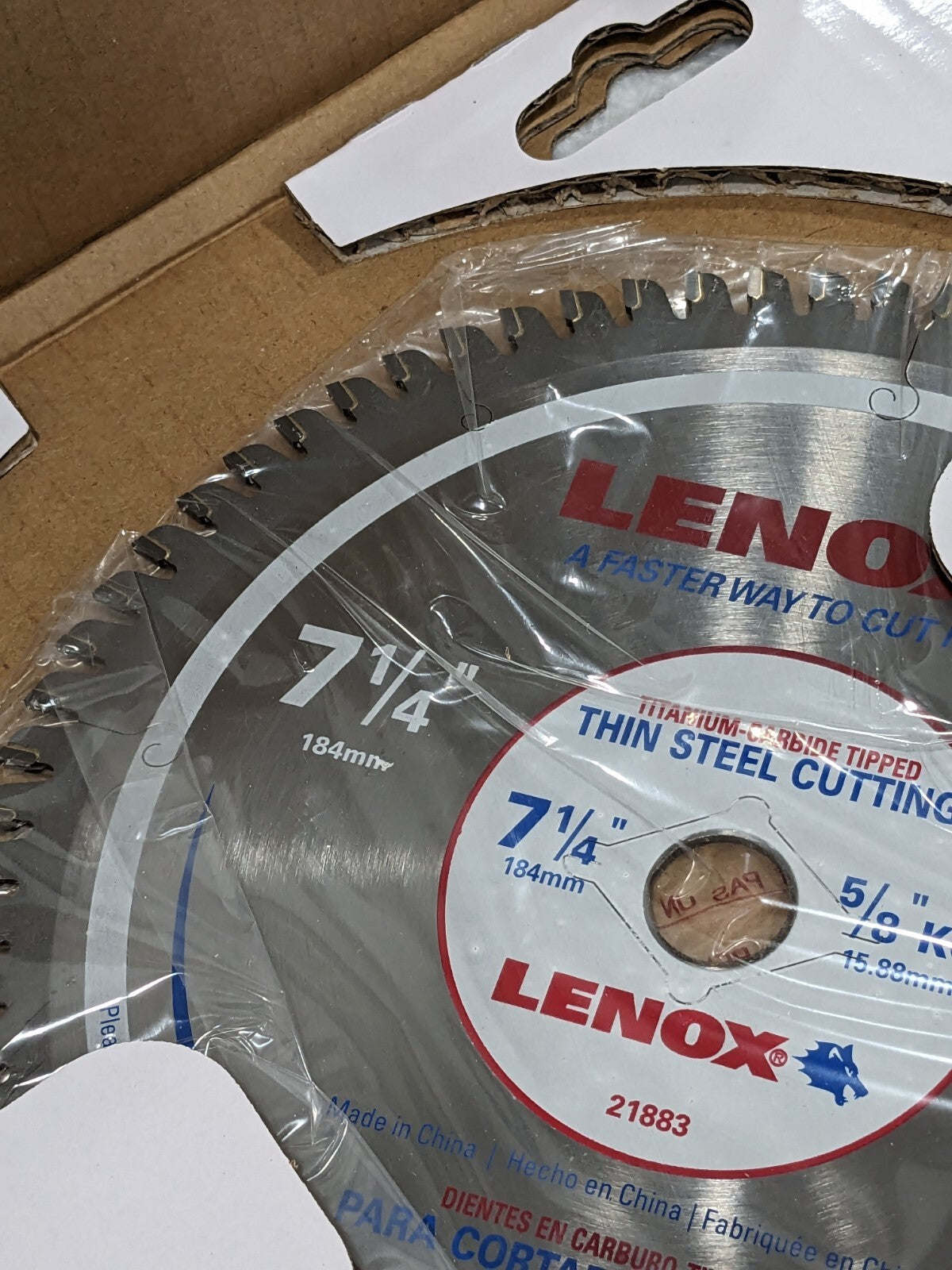 LENOX Wet &amp; Dry Cut Saw Blade 7-1/4" Dia, 5/8" Arbor Hole, 68T 218