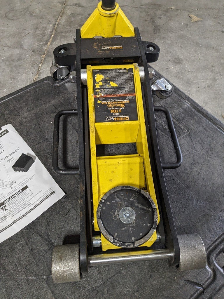 OMEGA Floor Jack: Aluminum 3 Ton Capacity Service  26030