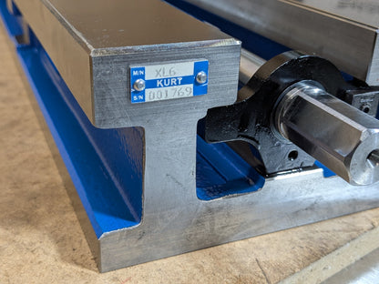 Kurt Extra Capacity Manual Machine Vise 6" Jaw Width 14" Opening XL6