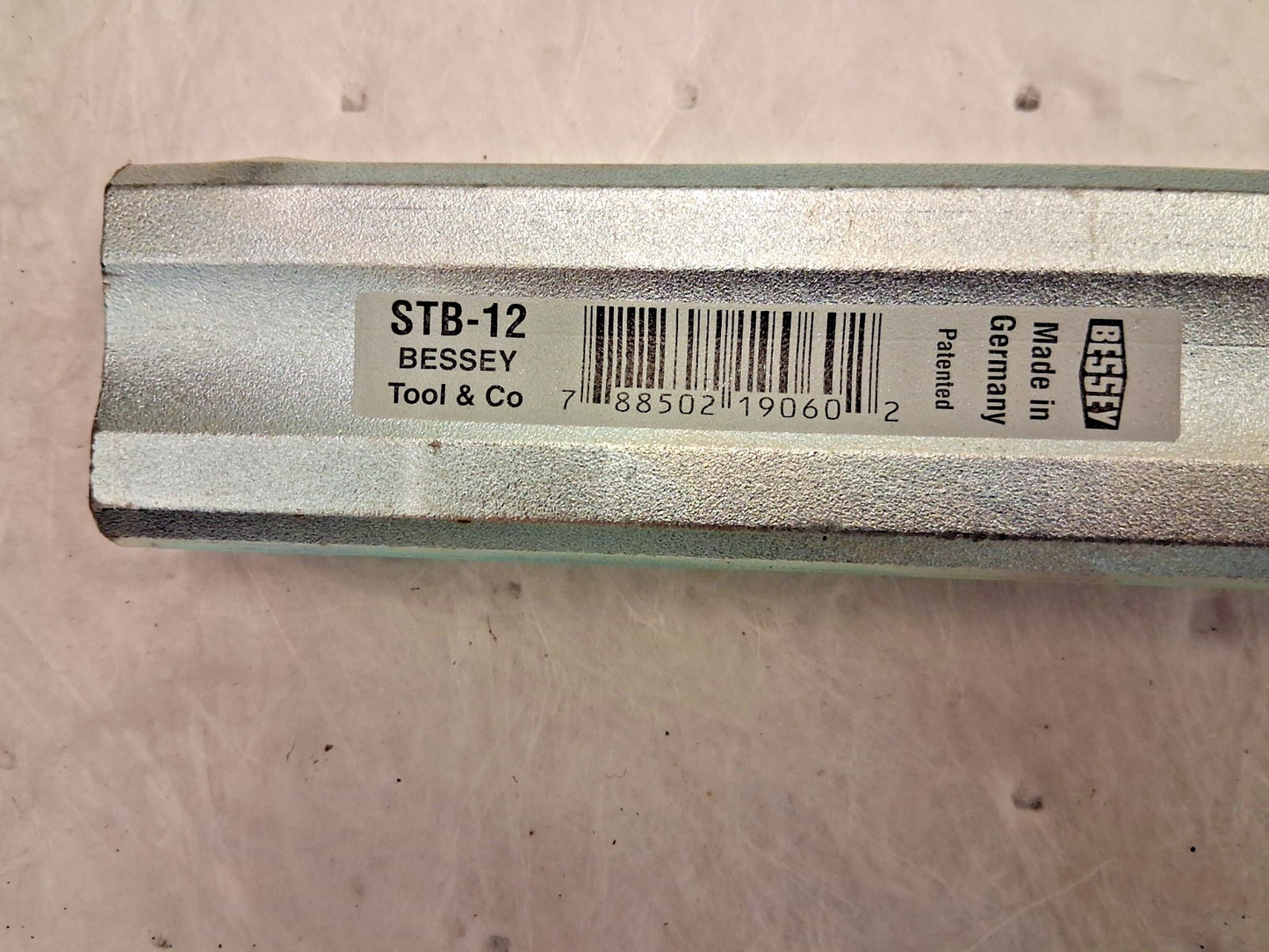 Bessey Sliding Arm Bar Clamp 7" Throat Depth STB-12