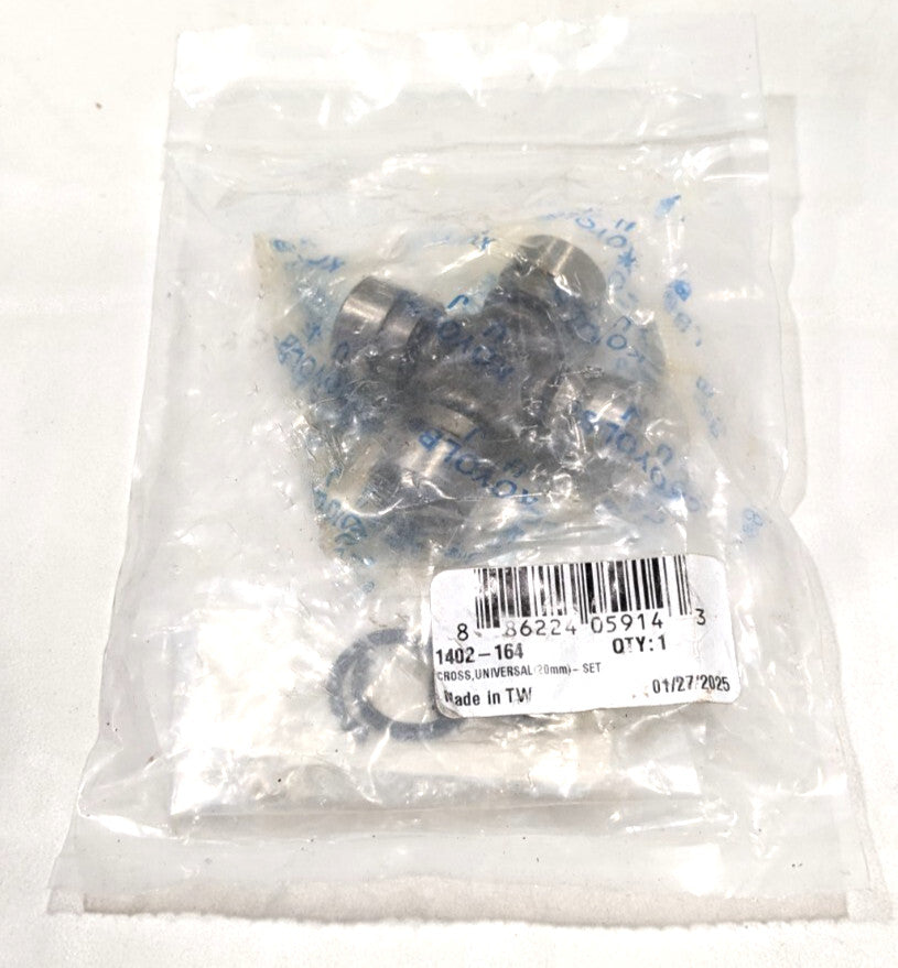 20MM Universal Joint with Retaining Rings  1402-164