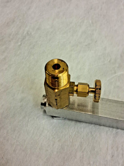 LDI Industries Closed Circuit Liquid Level Sight Gauge G608-30-A-1-4