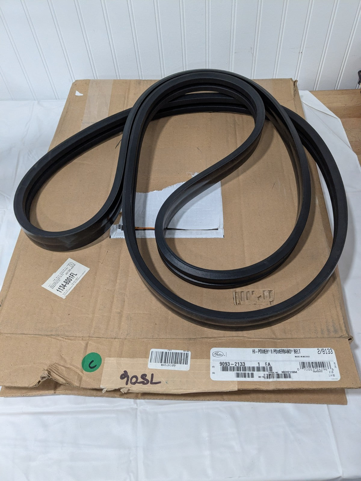 Gates 2/B133 Hi-Power II Powerband Banded V-Belt 9093-2133
