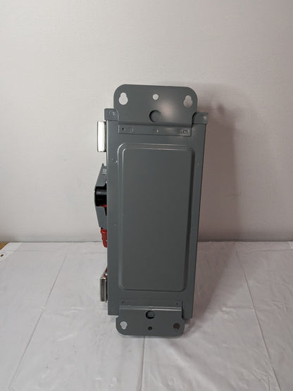 Square D Heavy Duty Safety Switch Type 3R 50/60Hz X 30A X 600V HU361AWKVWEI