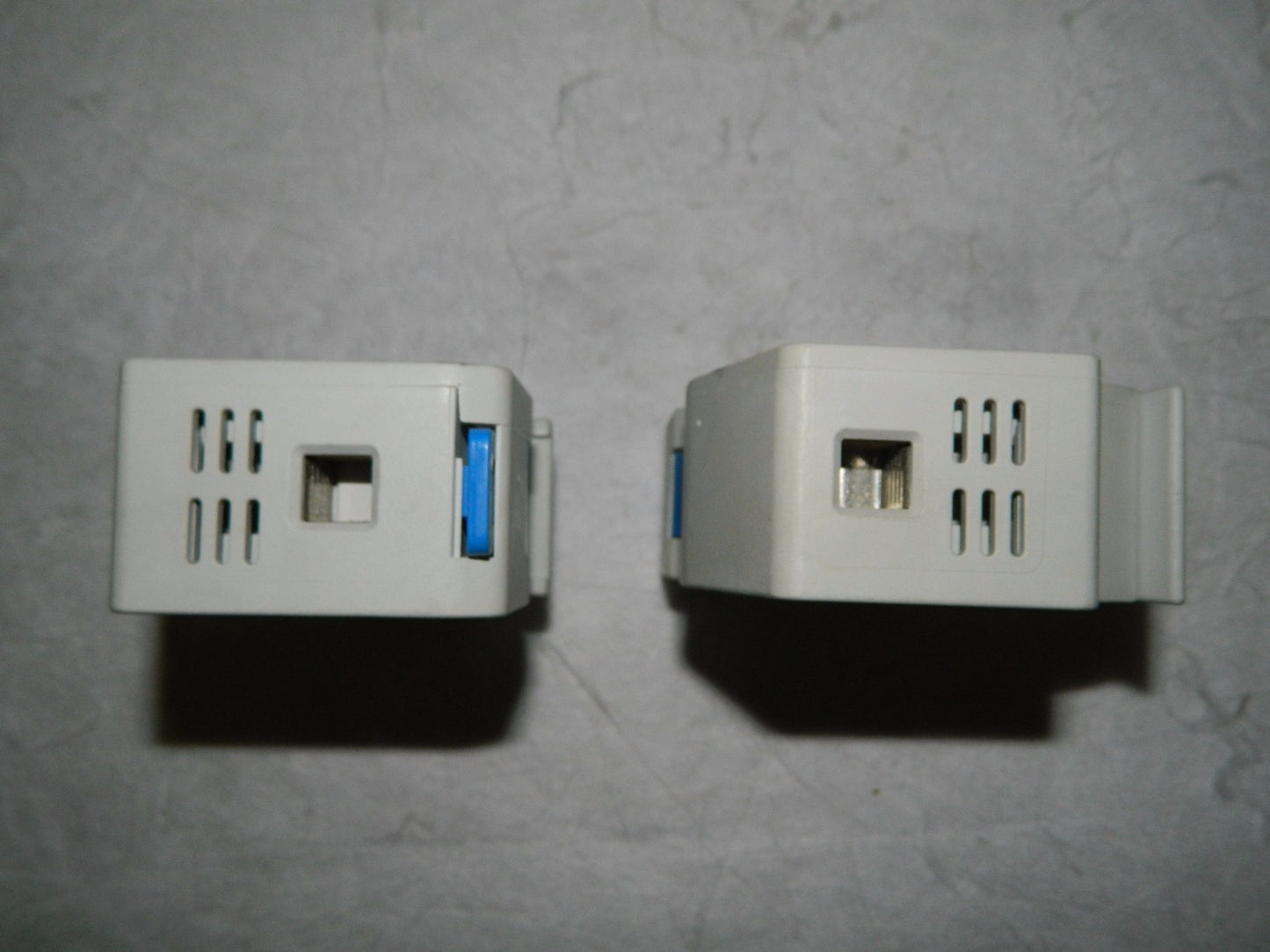 Ferraz Shawmut Rail Mount Fuse Holder 1 Pole 600 VAC/VDC 60 Amp DIN 2 Pack US6JN