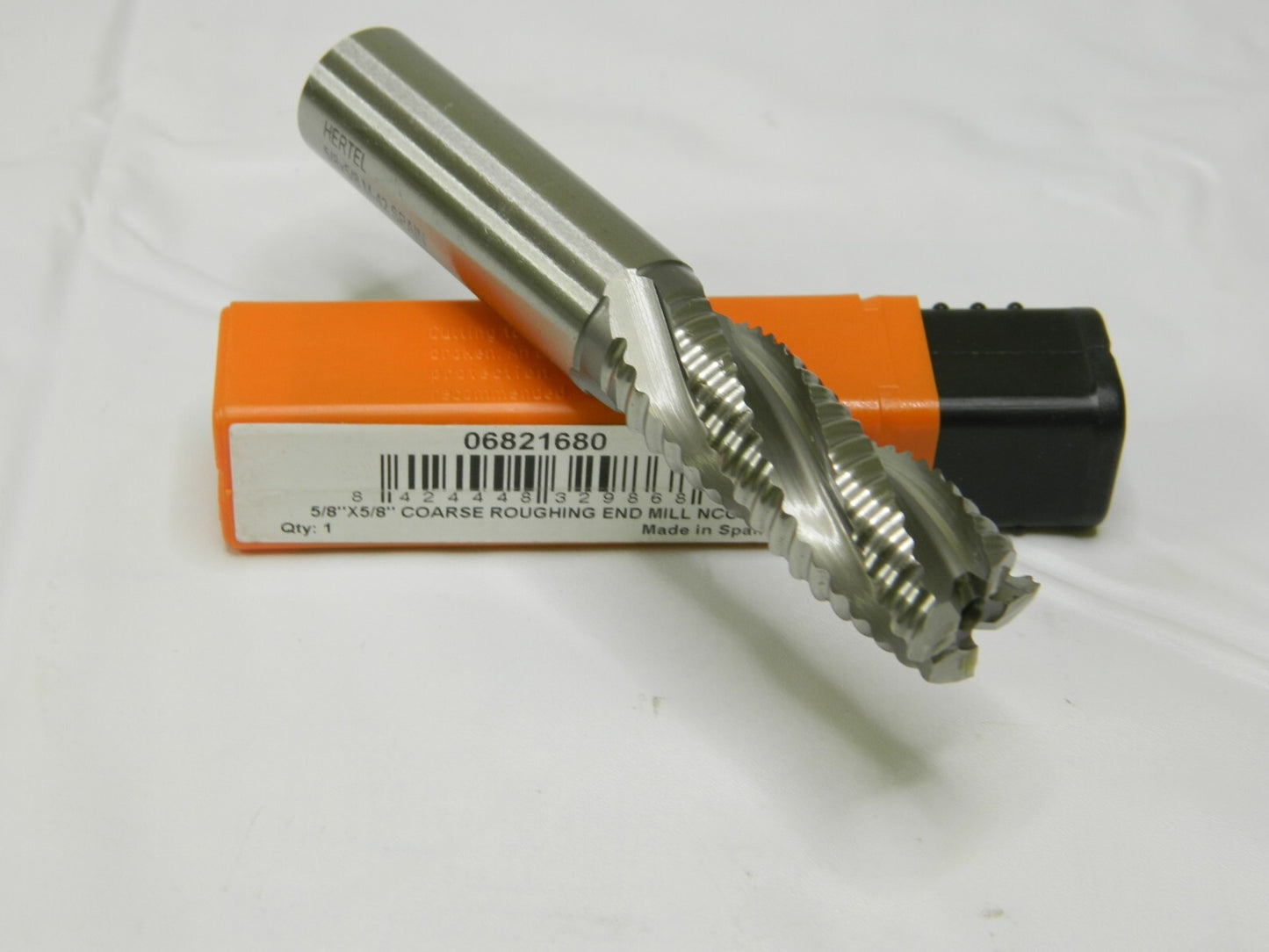 HERTEL Square End Mill: 5/8 Dia, 4 FL, 1-5/8 LOC, Cobalt, 30 ° Helix 06821680