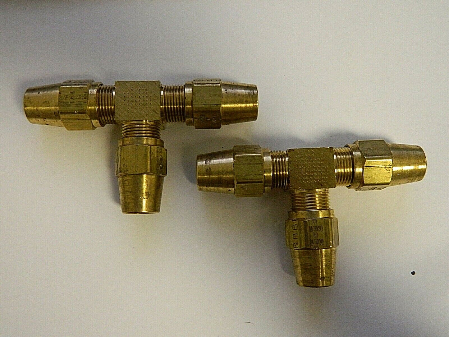 Parker 1/2" Tube OD Brass Compression Tube Union Tee QTY 2  264AB-8
