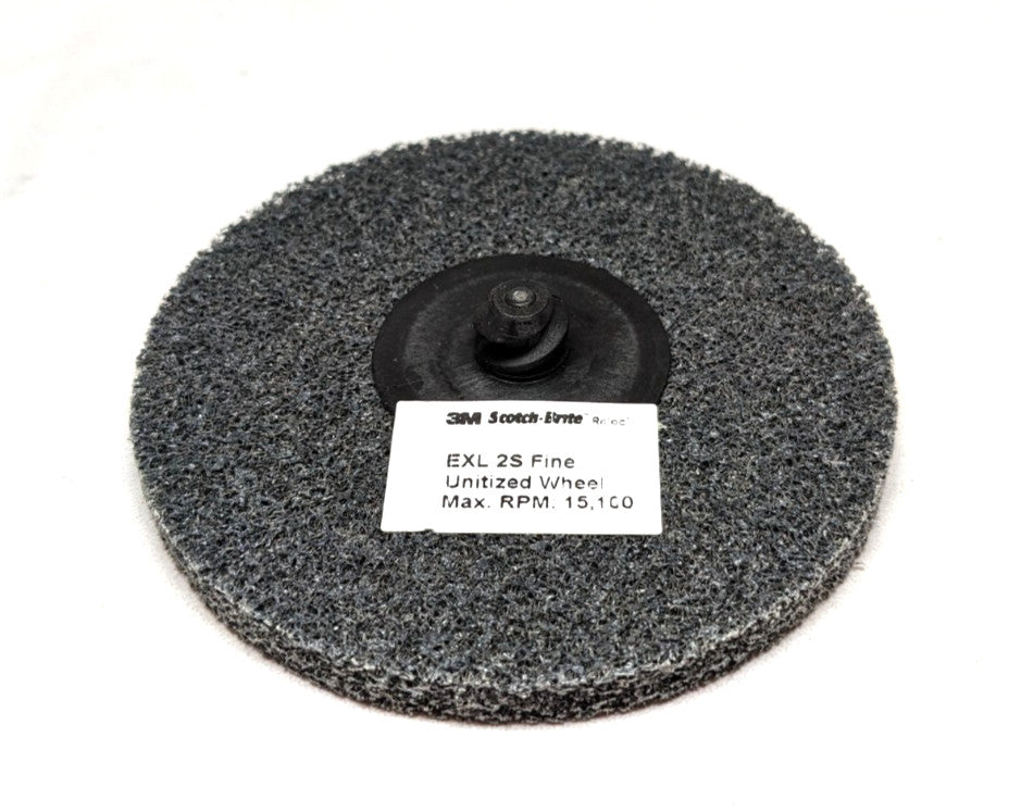 3M Deburring Wheel 3" Dia  Fine  Density 2  Silicon Carbide  *QTY 8*  17184