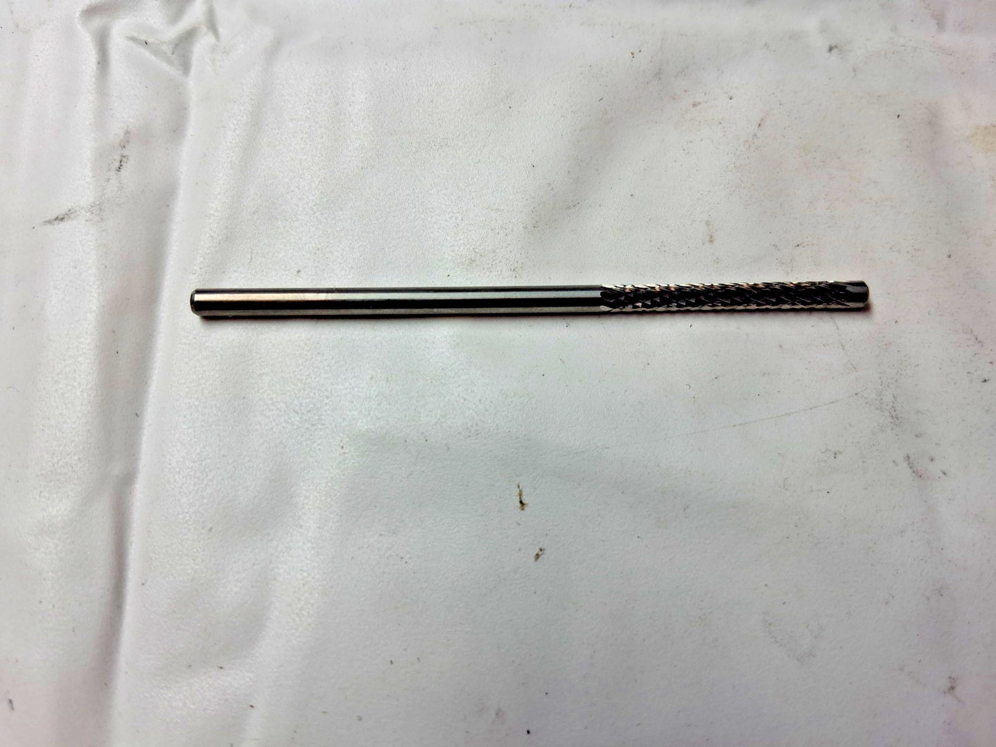 professional Carbide 1/8" Diameter Doublecut Piloted Die Mills 2PK 22000
