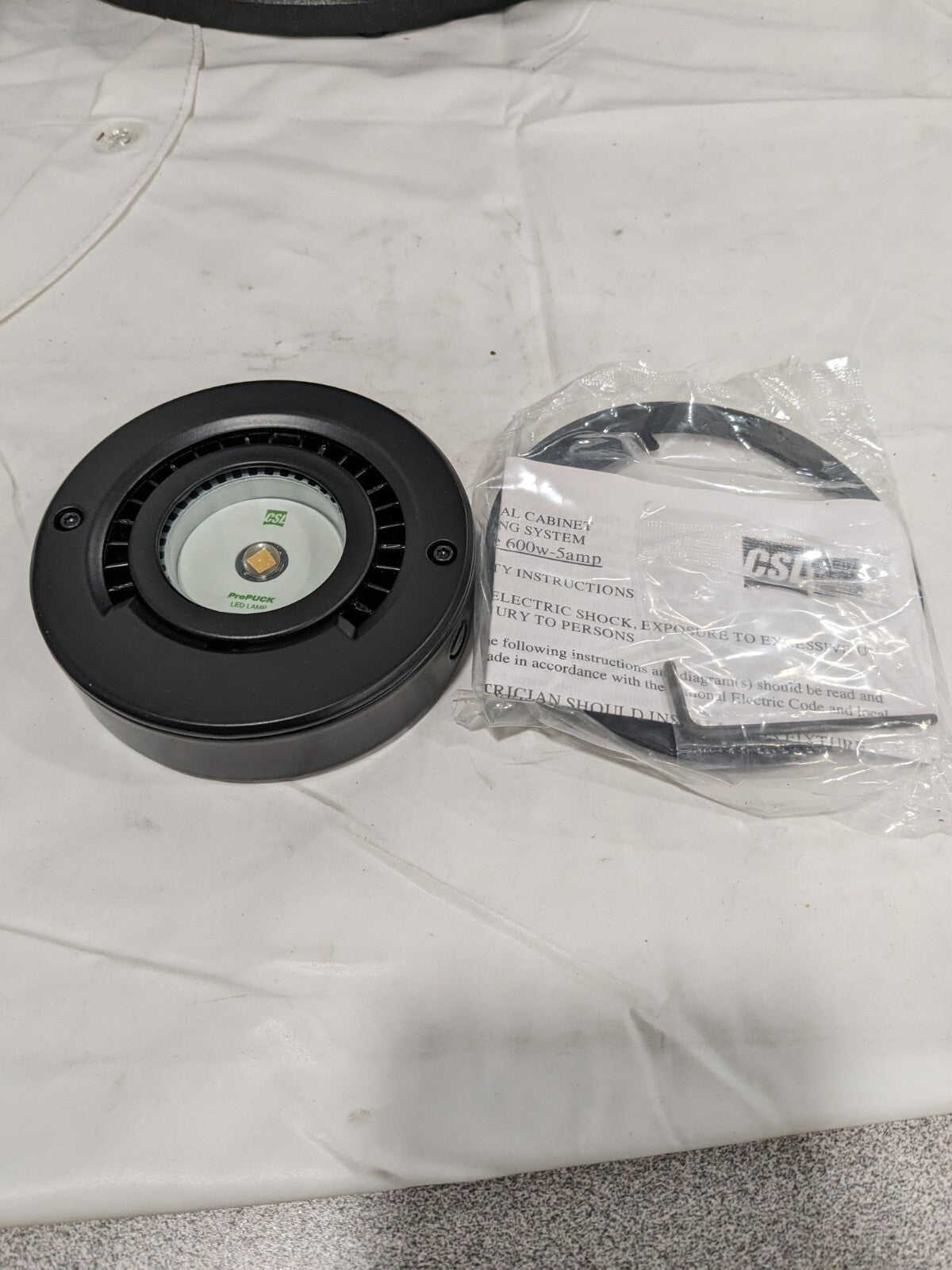 Pro Puck LED Black- 120V system. High Power 4 Watt PP-4WLED-BK