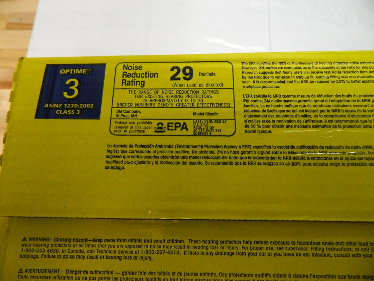 3M Earplugs qty 200 pairs 29 dB, Foam, Barrel, Roll Down, Corded 1 06528079