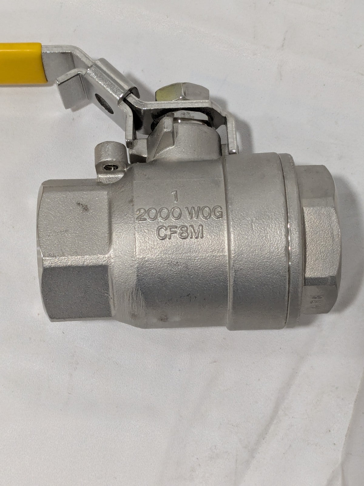 PARKER Standard Manual Ball Valve: 1" Pipe, Full Port FNPT x FNPT XVP502SS-16
