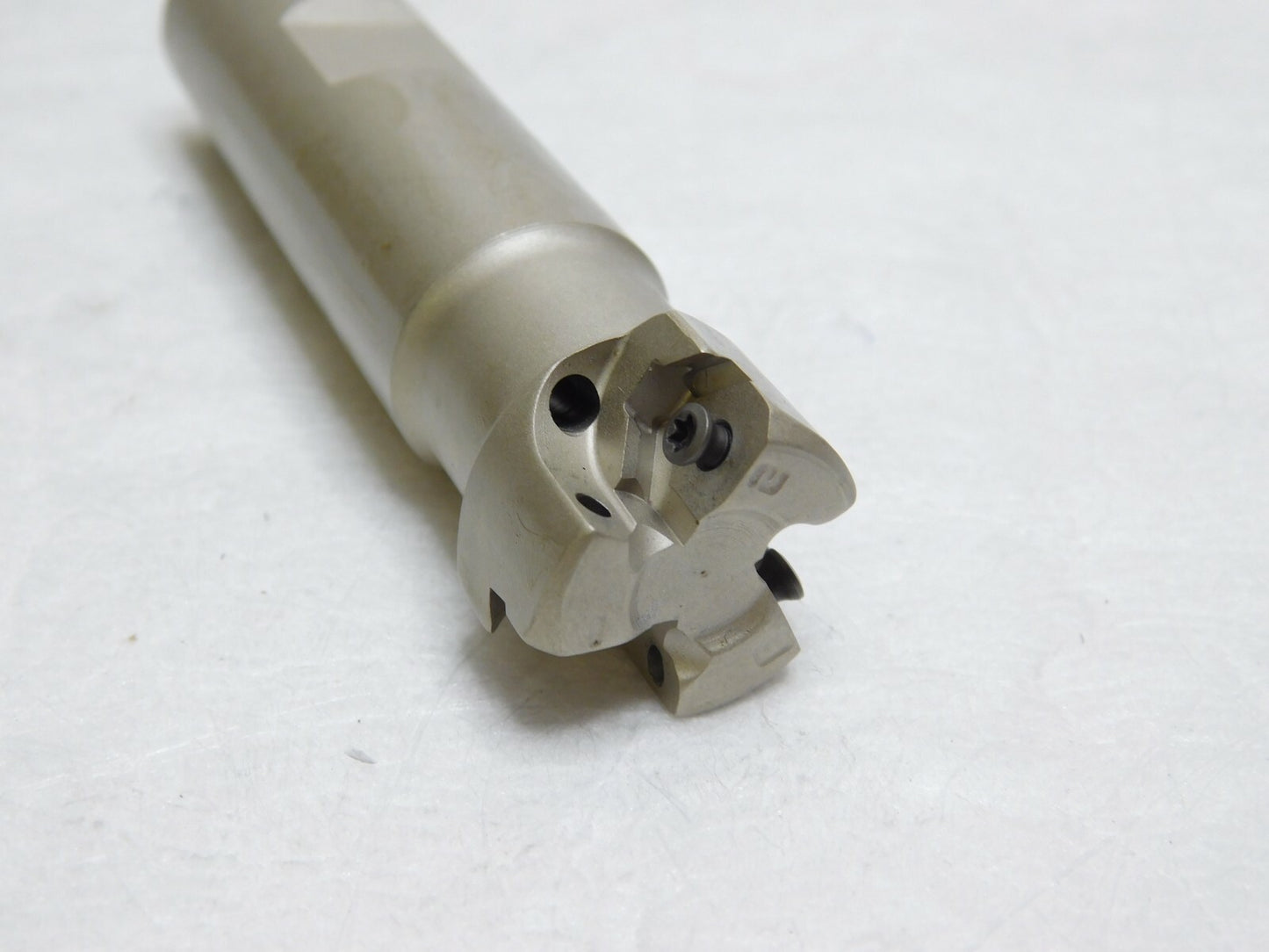 Iscar DOVEIQMILL Indexable End Mill 0.96"CD IQ845 ESYD0.75-3W0.75-R05 31066