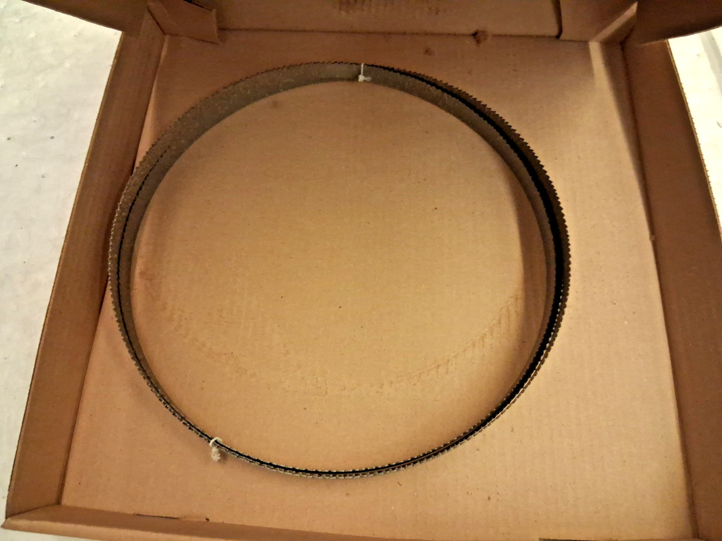 Lenox Welded Bandsaw Blade 10ft L x 3/4" W x 5-8 TPI 87882CLB103050