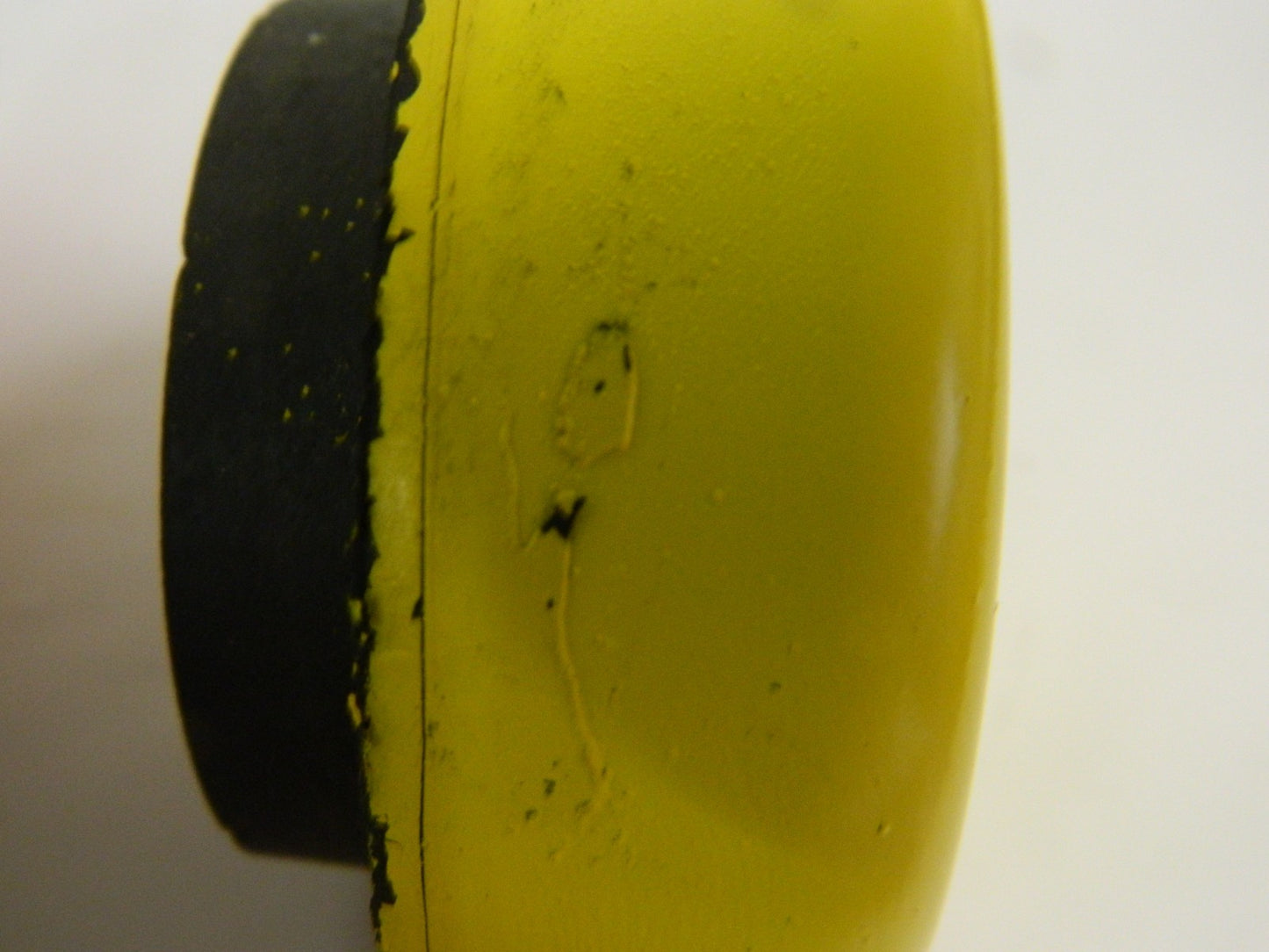 Tech Products 250 Lb Cap Studded Socket Mount Leveling Mount Yellow QTY 2  52221