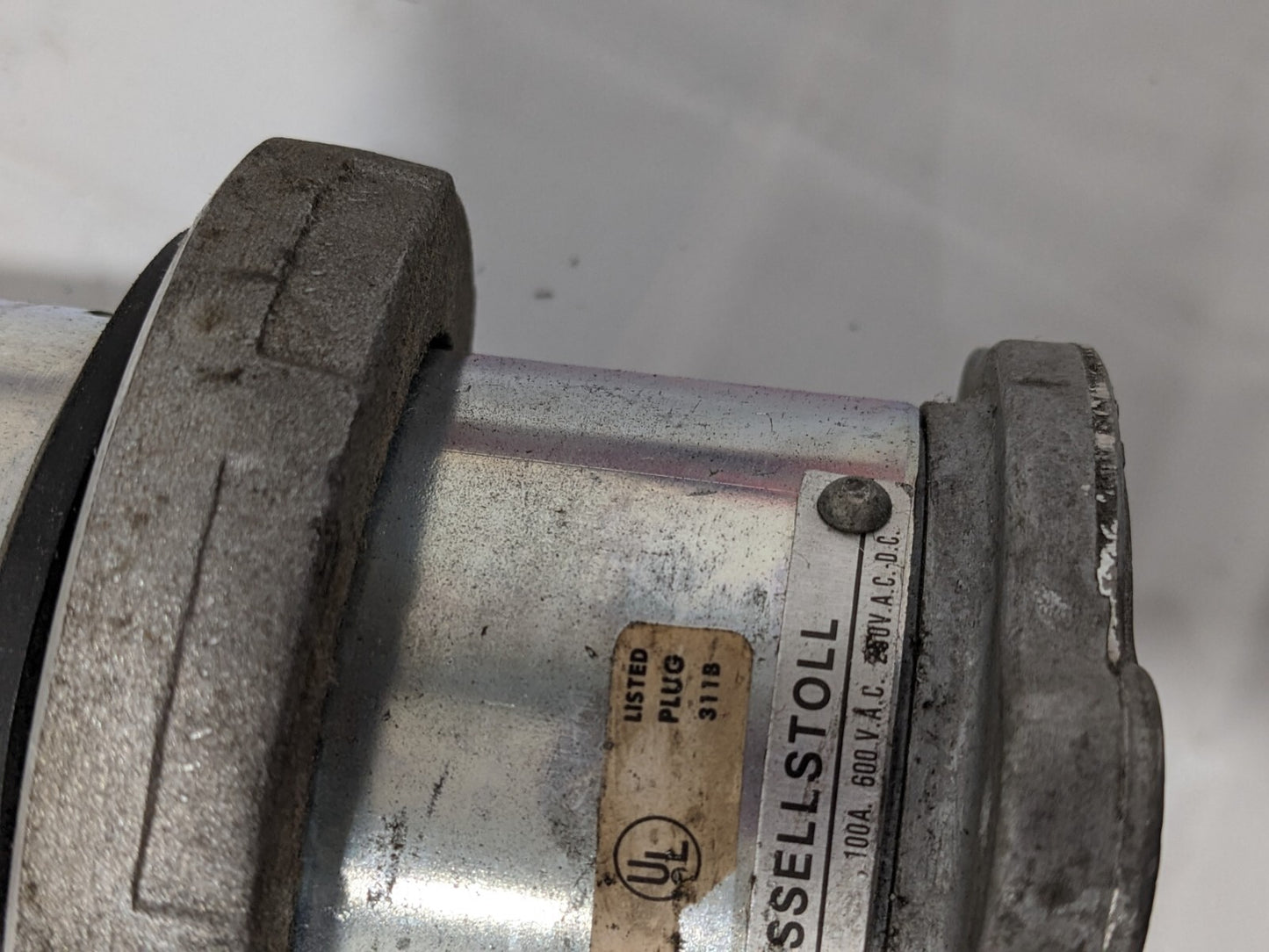 Russellstoll Connector 100A PLG 3P 4W 600VAC 7338-72 INCOMPLETE