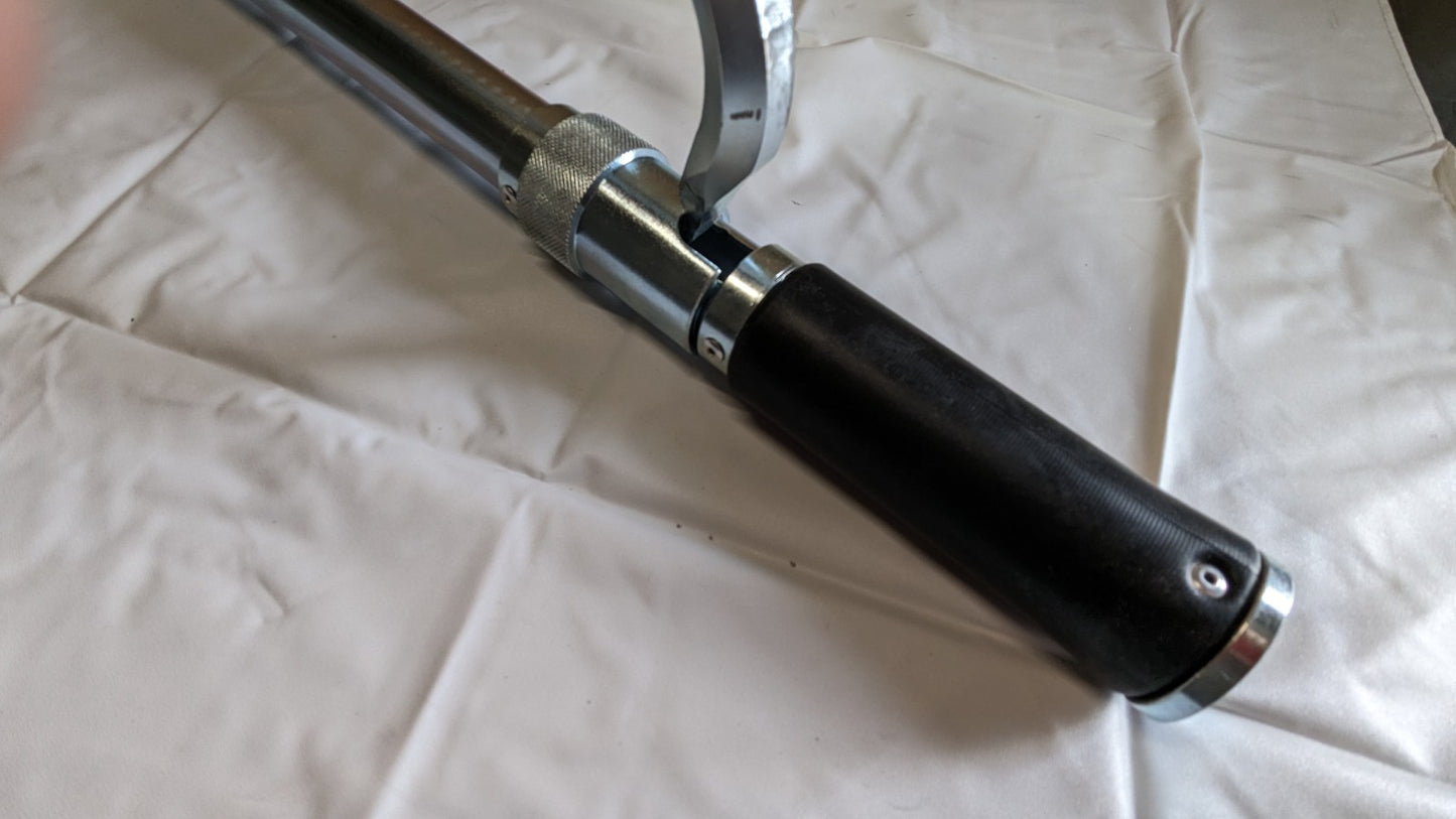 ALLEGRO Manhole Lid Lifter For 42 Inch Manhole Covers 9401-20