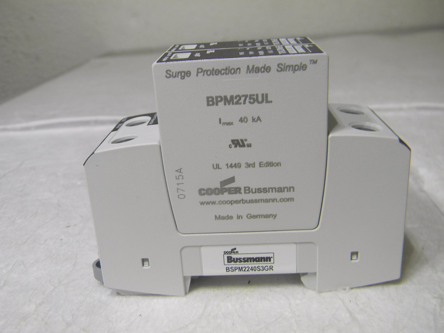Cooper Bussmann SurgeProtection 1Phase 120/240V 3Wire 2 Pole 3.93L BSPM2240S3GR