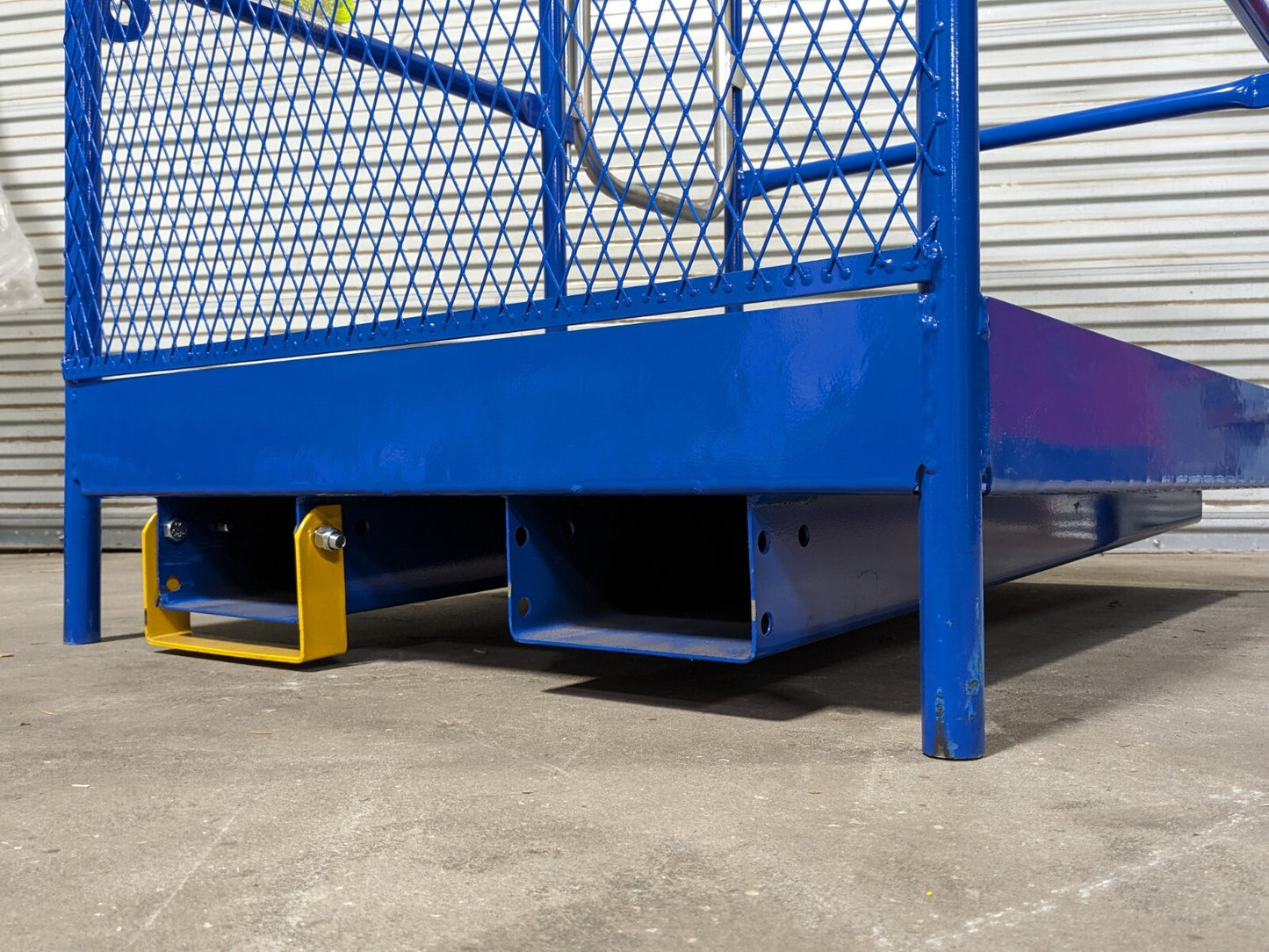 Vestil WP-3648-CA Forklift Work Platform 36 In. x 48 In. 1000 Lb. Capacity