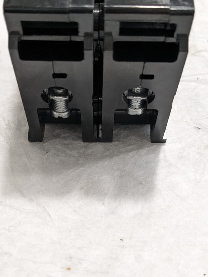 EATON CUTLER-HAMMER 30 Amp 120/240 VAC 2 PoleBolt On Mini Circuit BreakerBAB2030