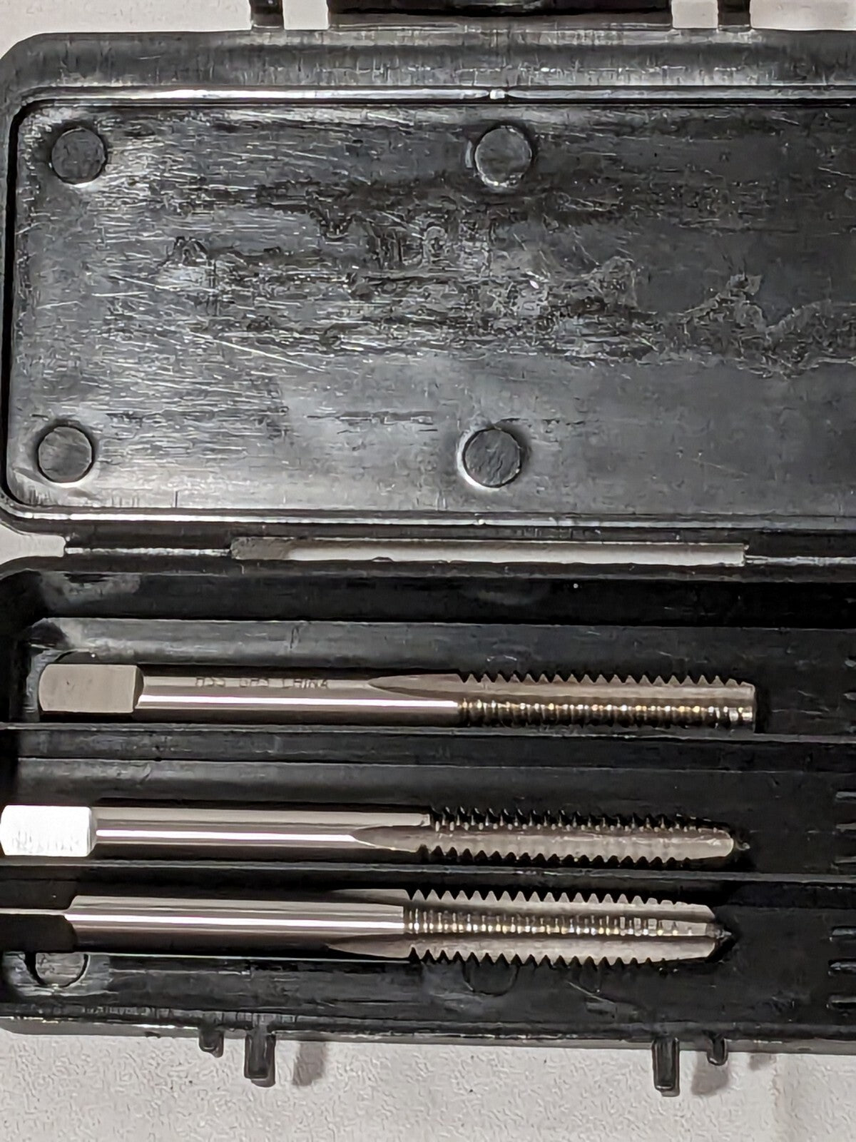 Interstate 3 Pc Tap Set: 1/4-20 UNC, 4 Flute, HSS, Bright Finish 04470233