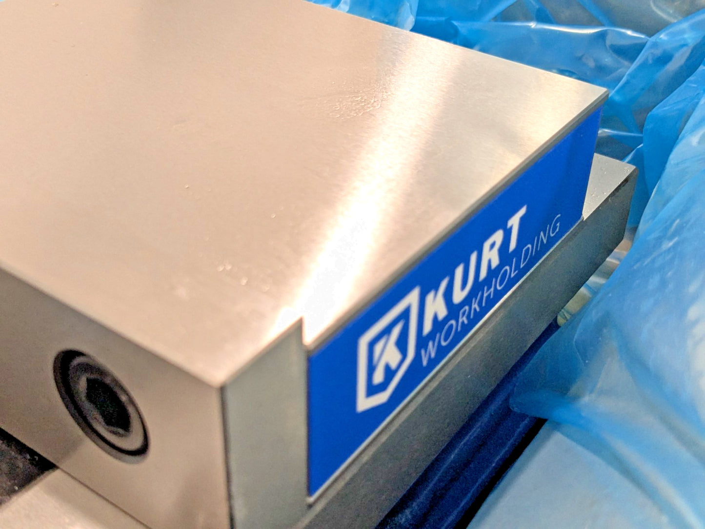 Kurt VersatileLock 6" Short Vise 3620V