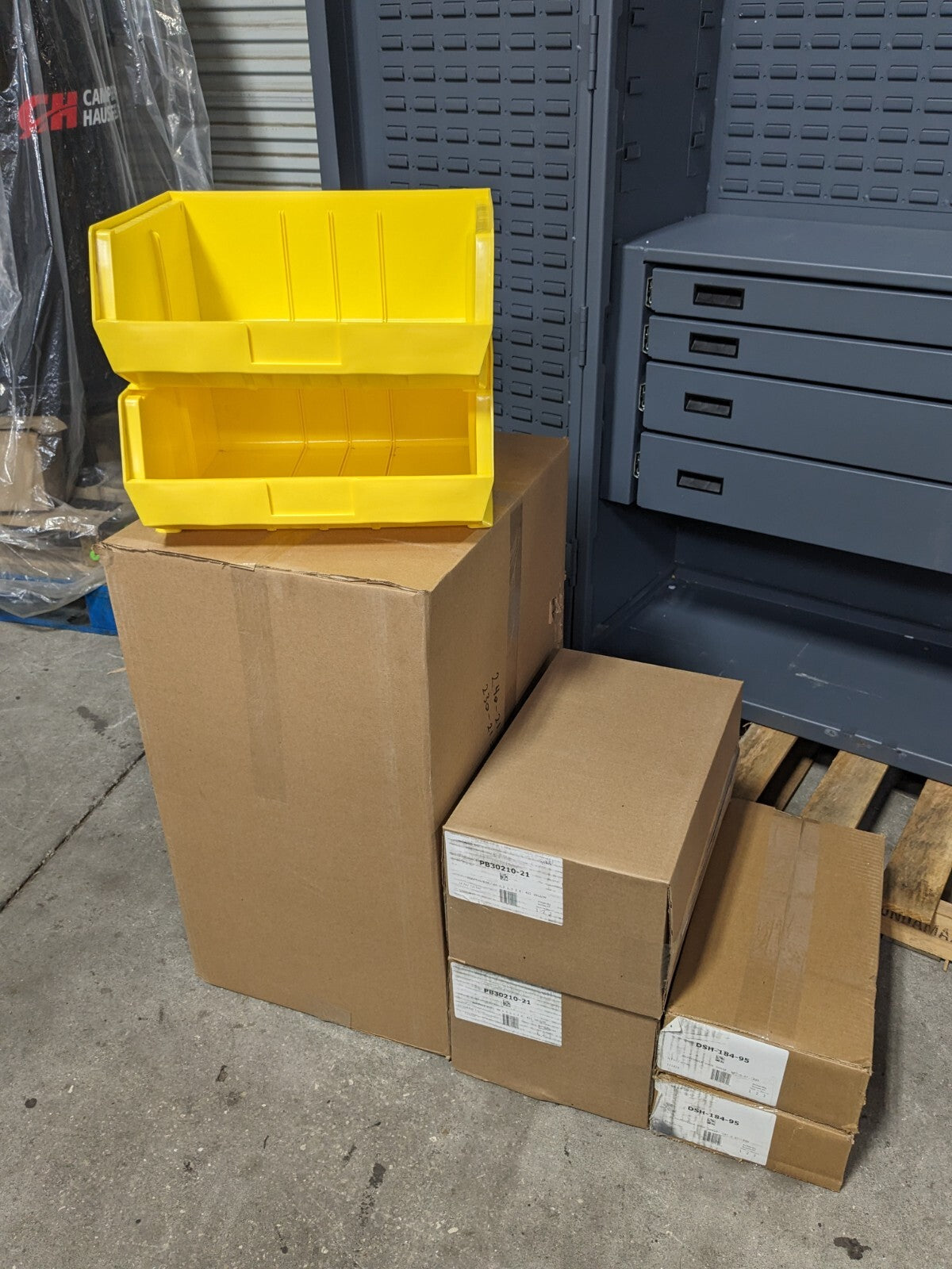 Durham Heavy Duty Storage Cabinet w/ Bins 4-Drawer 1-Shelf 72" H x 48" W x 24" D