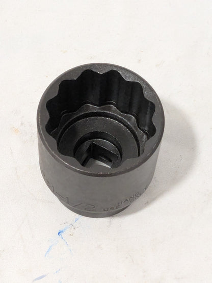 Proto Standard Hand Socket: 1/2" Drive, 1-1/2" Socket, 12-Point J5448B