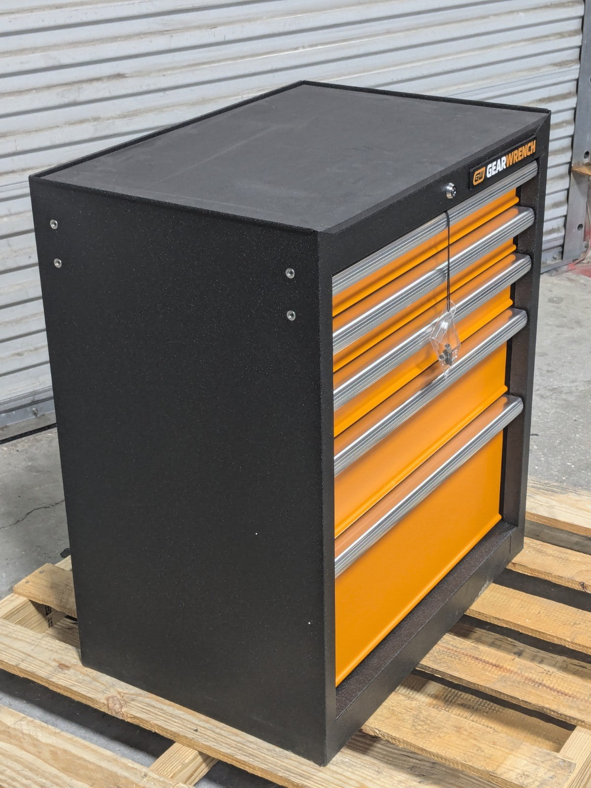 Gearwrench GSX Series Tool Box Roller Cabinet 5 Drawer 37 H x 26 W x 18 D 83241