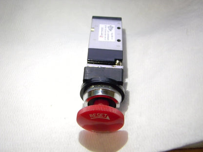 Jupiter Pneumatics 5-Way 1/4" NPT Mechanically Operated Air Valve 525022451