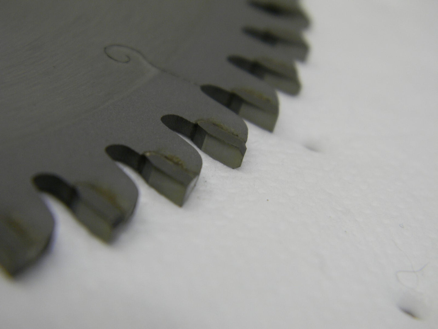 ENOX 7-1/4 Diam, 5/8 Arbor Hole Diam, 60 Tooth  Saw Blade 21882AL714060CT