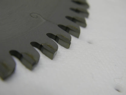 ENOX 7-1/4 Diam, 5/8 Arbor Hole Diam, 60 Tooth  Saw Blade 21882AL714060CT