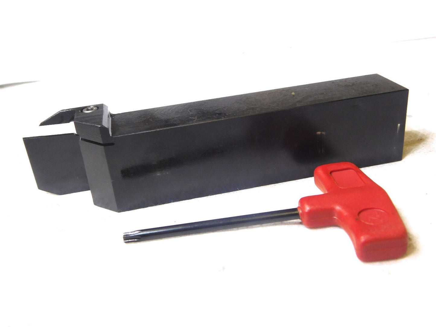 Hertel Indexible Cut-Off Toolholder 21MM Max DOC 1.26 x 32mm Shk 6 OAL 2000488