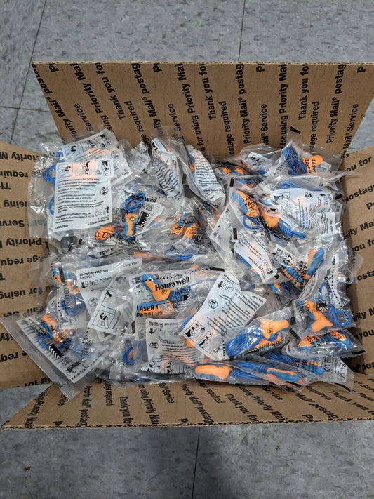 HOWARD LEIGHT Earplugs: Non-PVC Foam & Brass, Corded Approx. 300 Pairs LT-30
