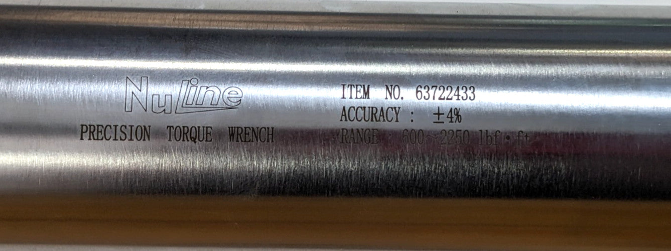 NuLine Heavy Duty Torque Wrench  1" Drive  660ftlb - 2200ftlb  60" OAL  NB-3000C