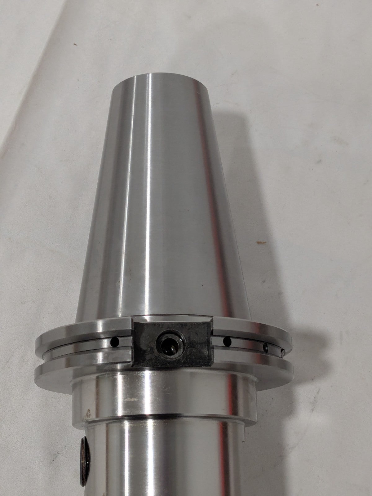 ACCUPRO End Mill Holder: 1" Hole CAT50 Taper Shank 775142