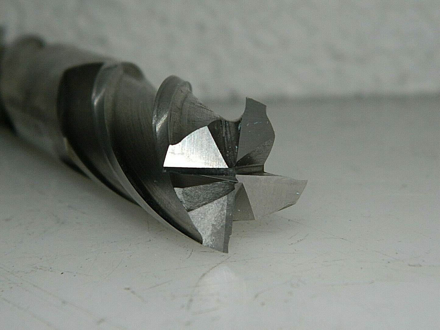 Union Butterfield 7/8" Diam 1-7/8" LOC 4 Fl HSS Square End Mill 511017