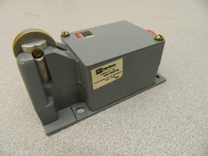 Eaton Cutler-Hammer Limit Switch General Purpose Push Roller 10316H-10