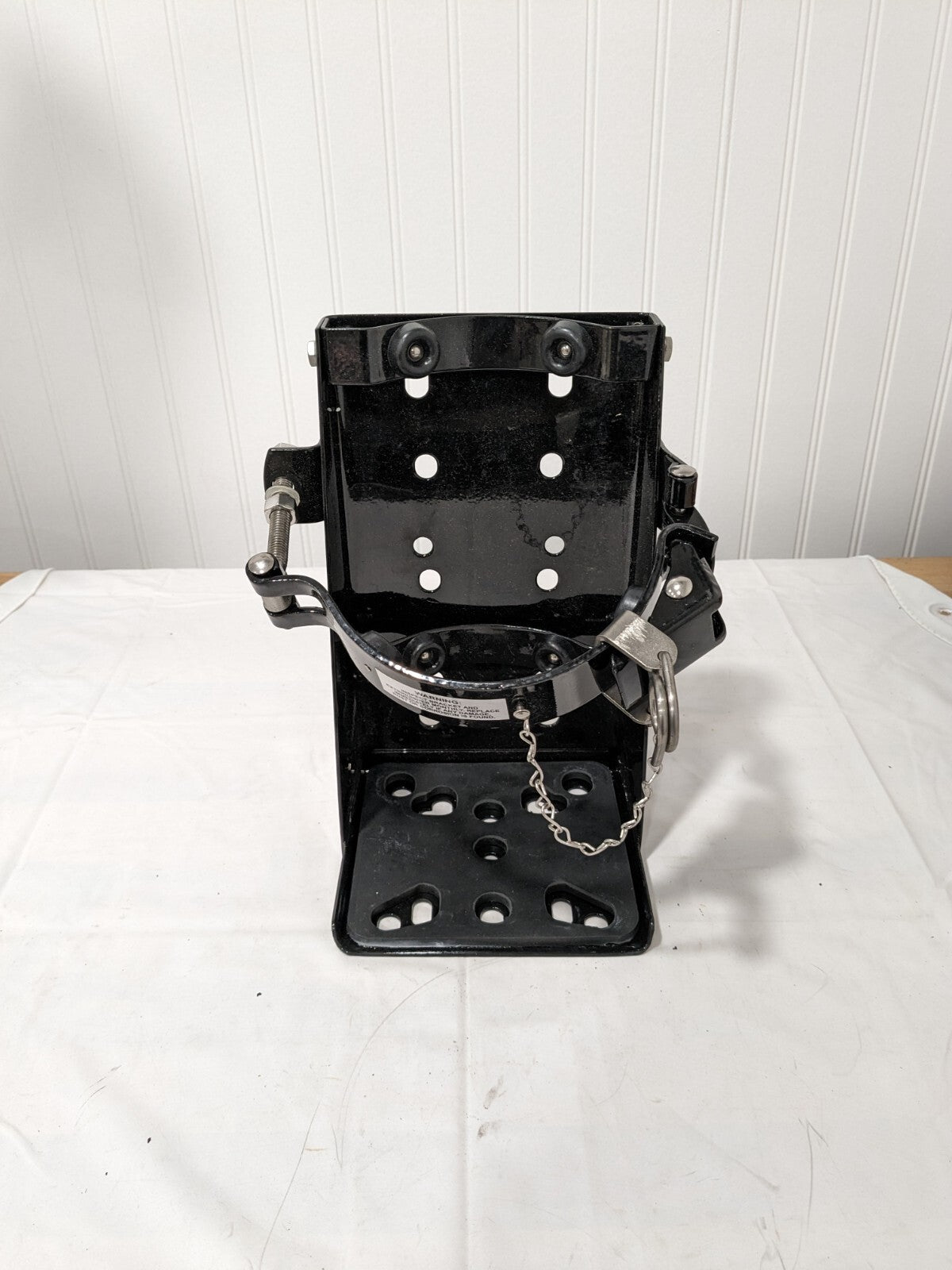 KIDDE Fire Extinguisher Mounting Bracket, Steel, For 10 lb Tank Weight 366242
